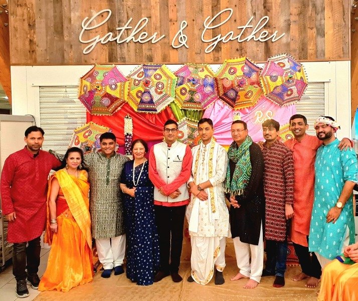 Consul attended Garba and Dandiya.