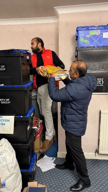 As part of the Special Campaign 4.0 Consulate General of India, Edinburgh carried out a cleanliness drive at the Chancery.